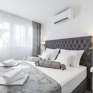 Apartment Porta Aurea Di Spalato, Luxury, Split