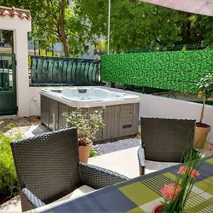 Apartment Lemon Tree, Split