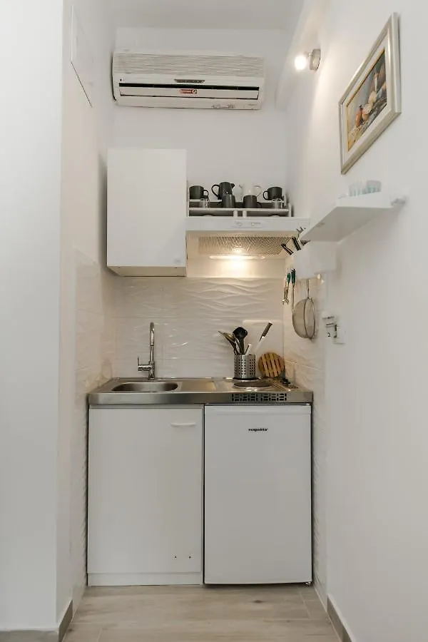 Palomia C Apartment Split